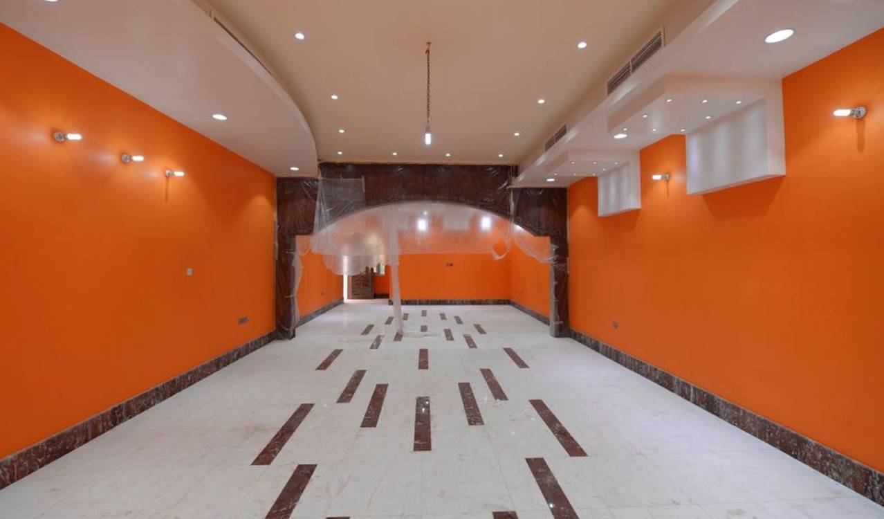 Ad Sale Villa Doha, 8 Rooms refV0031DA