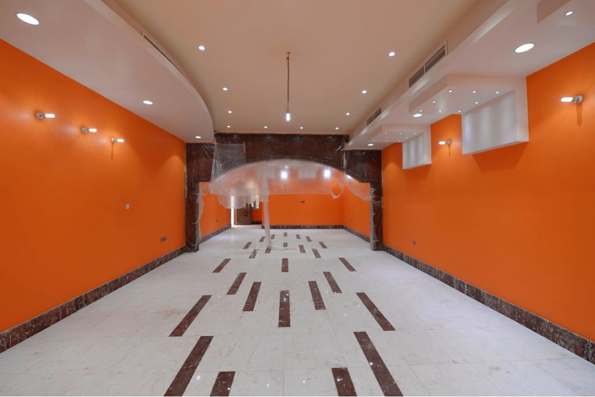 Ad Sale Villa Doha, 8 Rooms refV0031DA