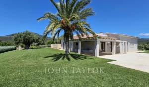 Sale Villa Es Capdella