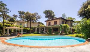 Sale Villa Forte dei Marmi
