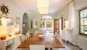 Sale Villa Forte dei Marmi