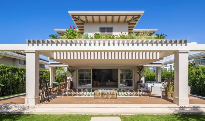 Sale Villa Forte dei Marmi