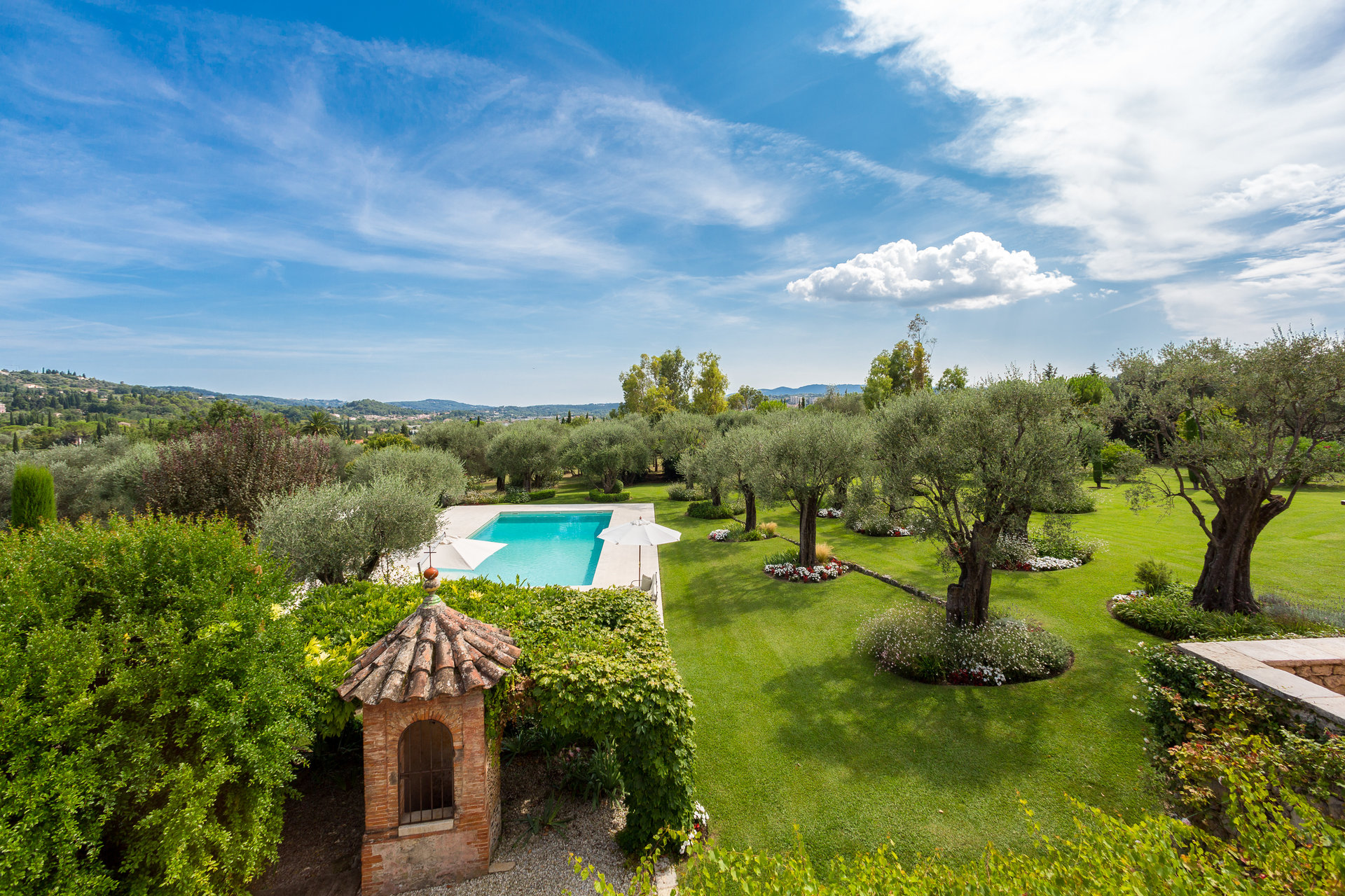 Ad Sale Villa Grasse (06130), 6 Rooms refV2549VA