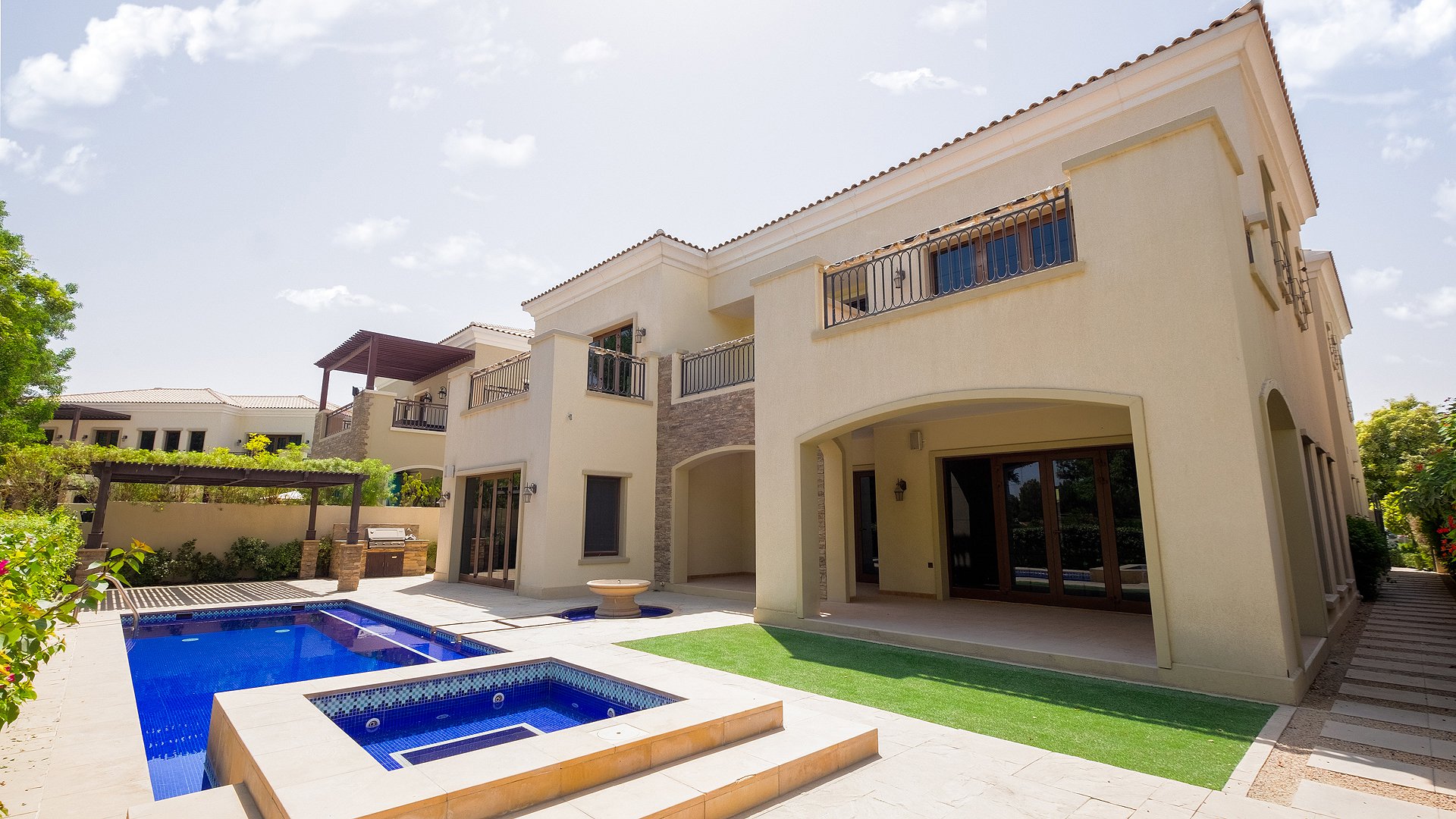 Ad Sale Villa Jumeirah Golf Estate refV0064DU