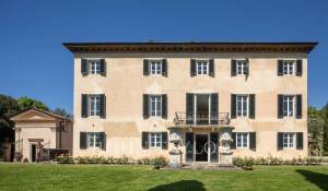 Sale Villa LUCCA  
