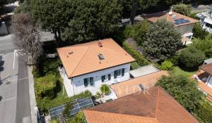 Sale Villa LUCCA  
