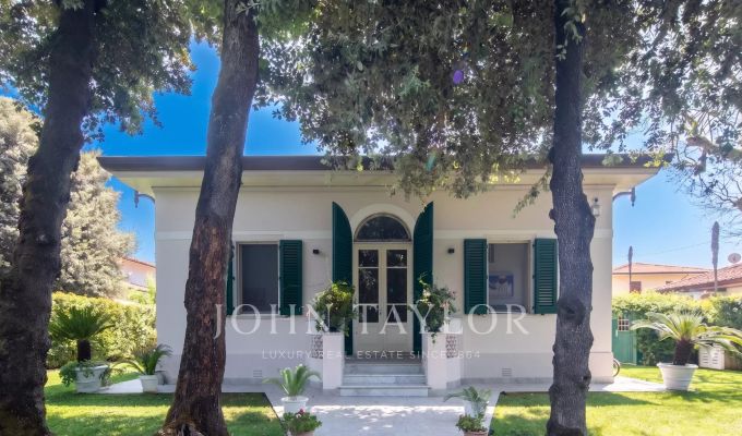 Sale Villa LUCCA  