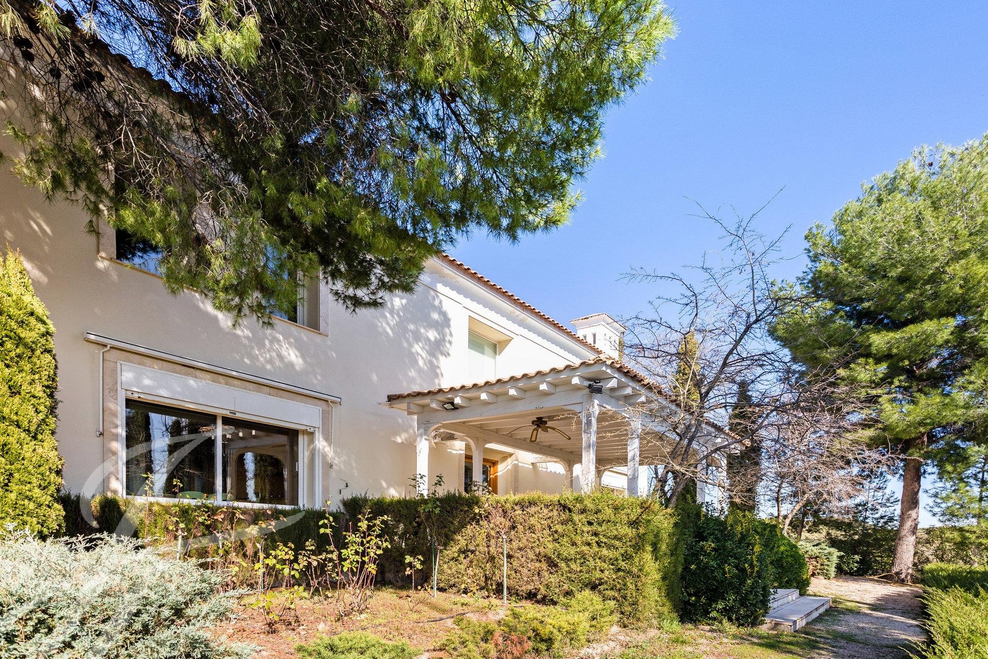 Ad Sale Villa Madrid Otras Zonas (28000) refV0326MAC