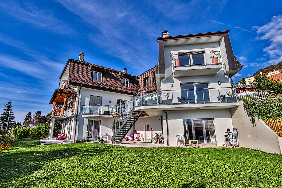 Ad Sale Villa Montreux (1820), 12 Rooms refV0076MX
