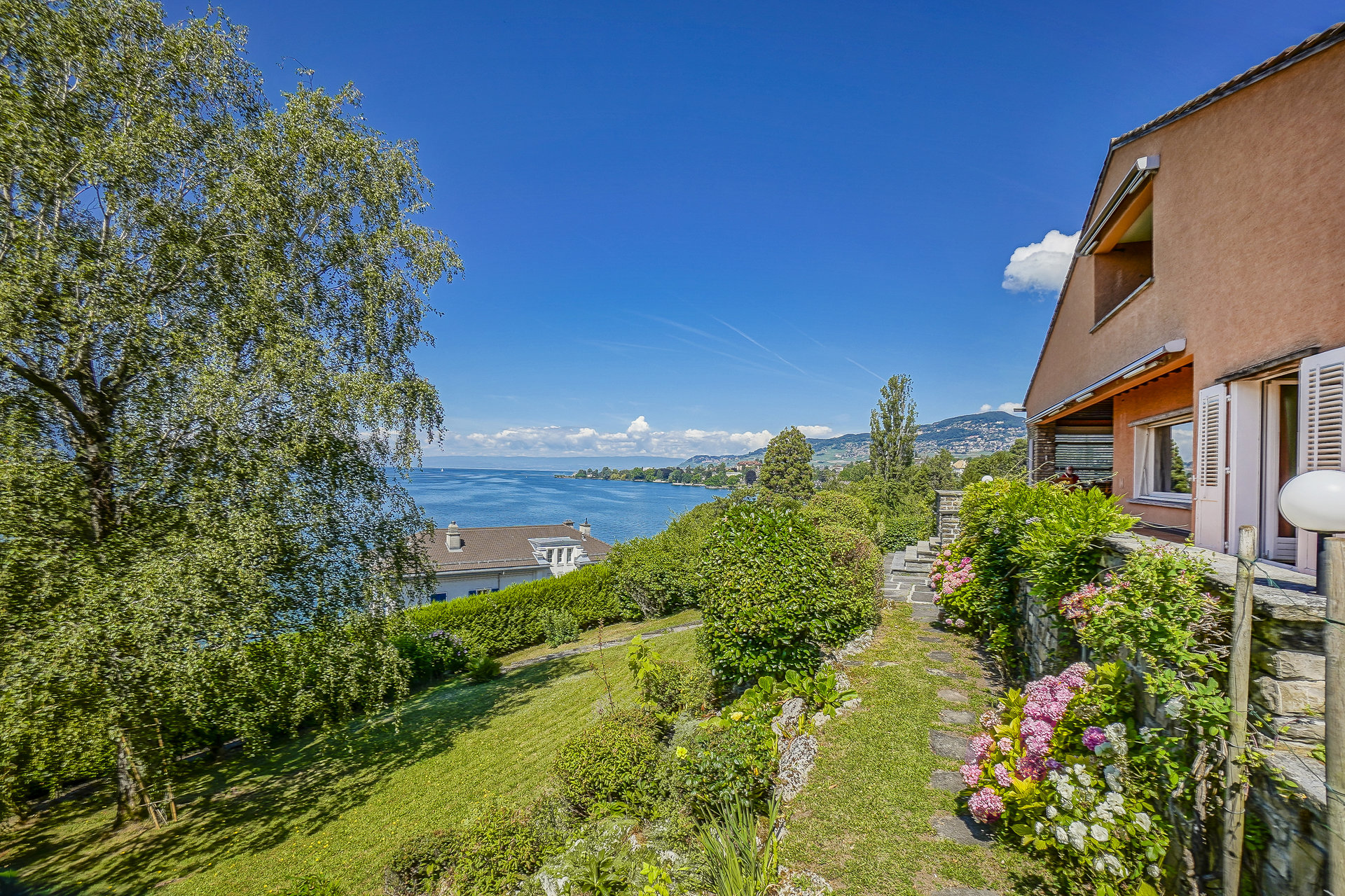 Ad Sale Villa Montreux (1820), 10 Rooms refV0196MX