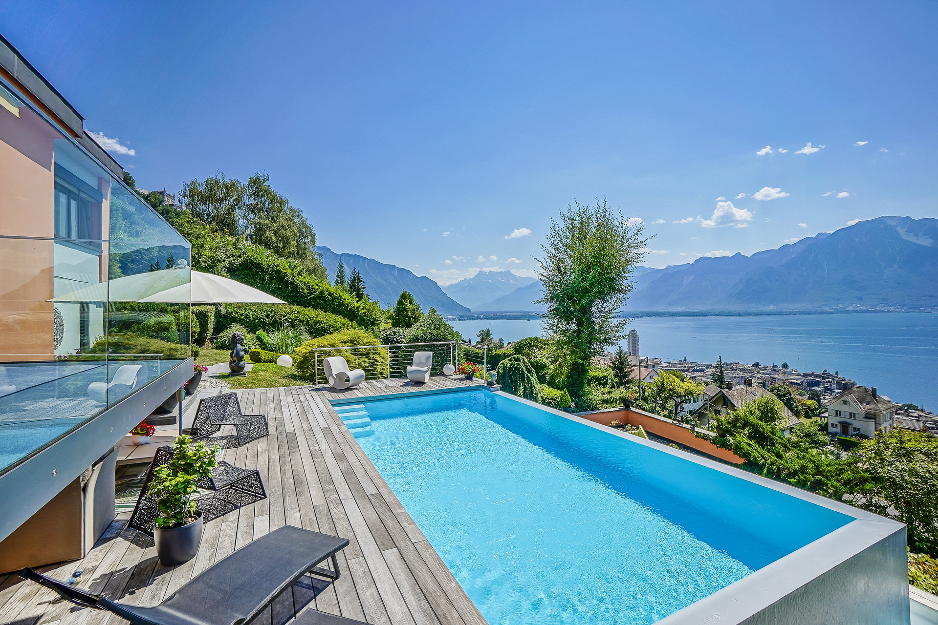 Ad Sale Villa Montreux (1820), 5 Rooms refV0199MX