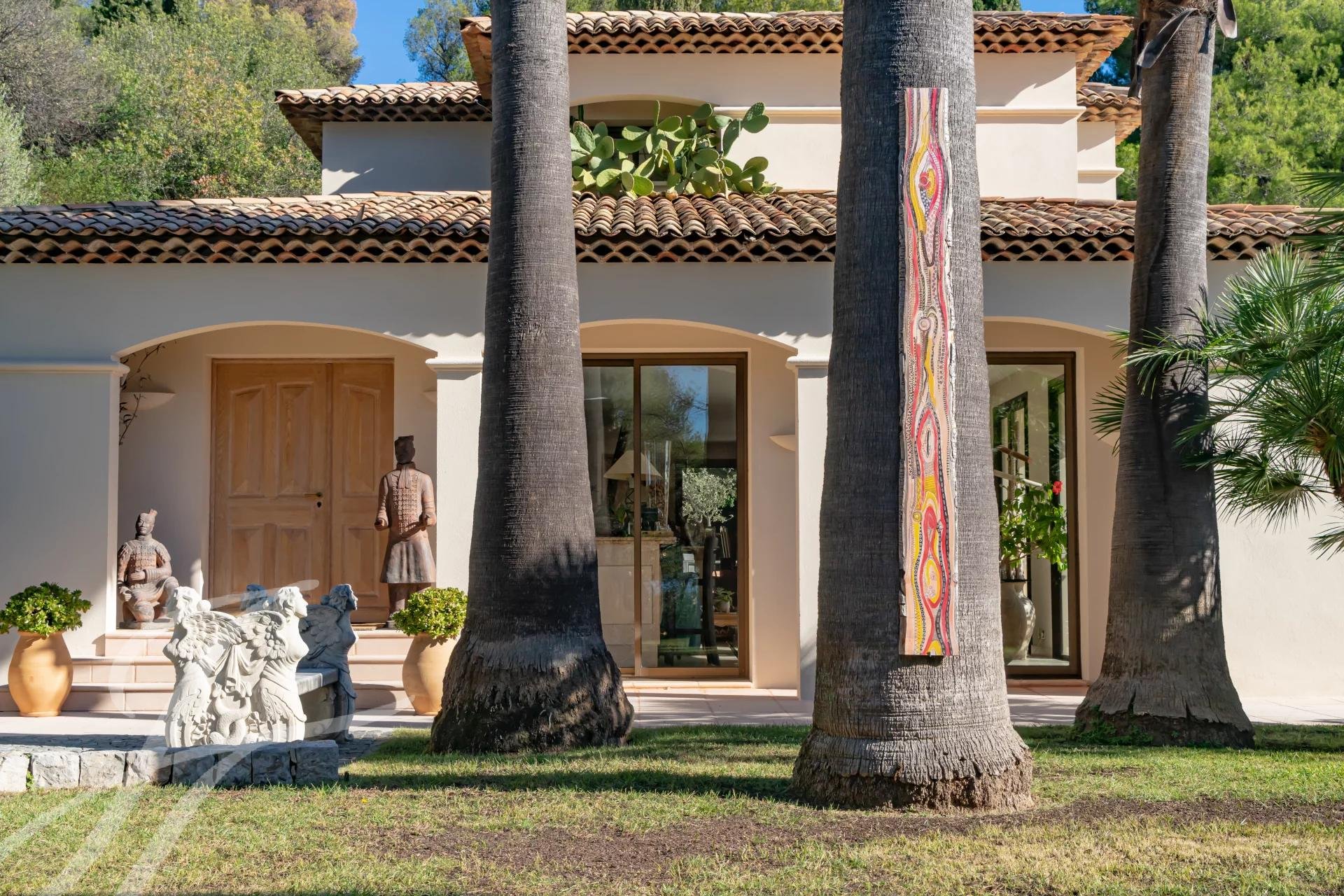 Ad Sale Villa Nice Gairaut (06100), 9.0 Rooms refV1651SJ