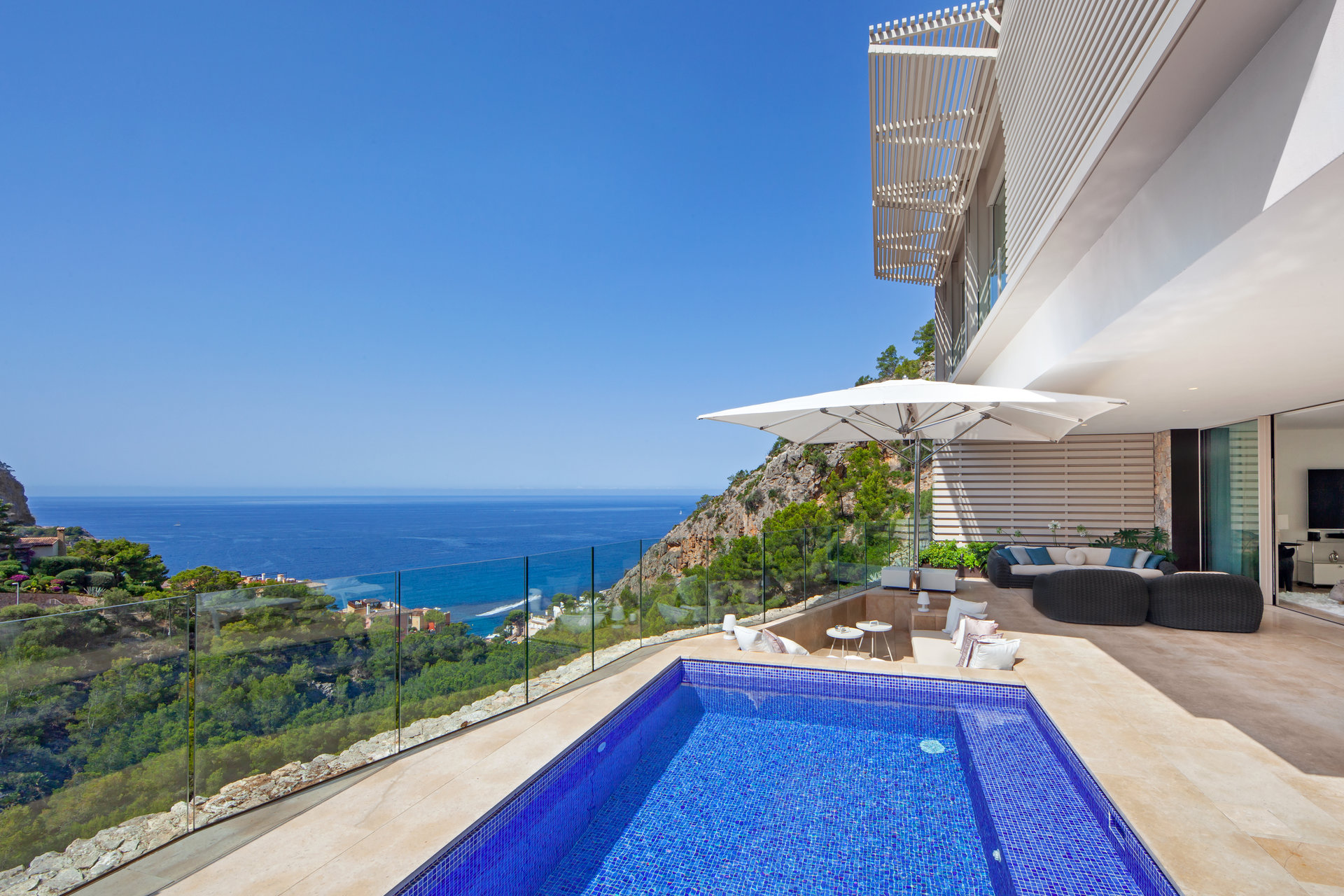 Ad Sale Villa Port d'Andratx (07157), 4 Rooms refV0630SP