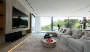 Sale Villa Roca Llisa