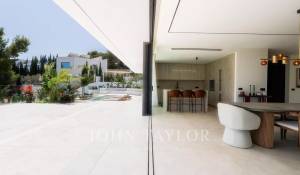 Sale Villa Roca Llisa