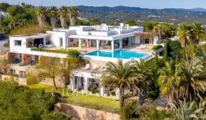 Sale Villa Roca Llisa