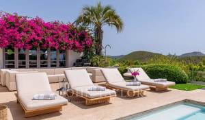 Sale Villa Roca Llisa