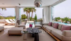 Sale Villa Roca Llisa