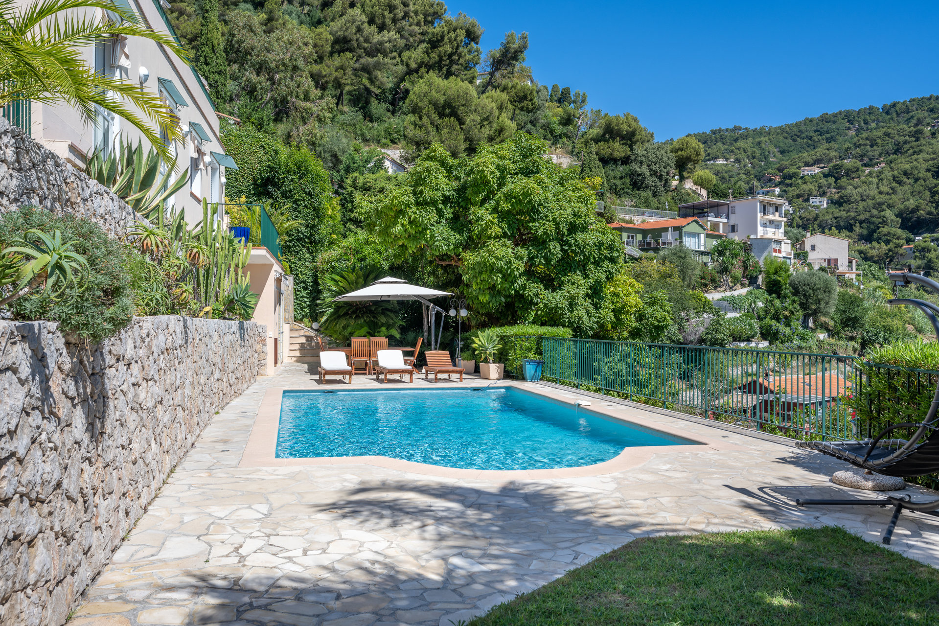 Ad Sale Villa RoquebruneCapMartin (06190), 11 Rooms refV1281MC