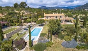 Sale Villa Santa María del Camí