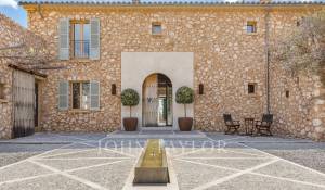 Sale Villa Santa María del Camí