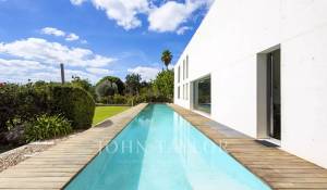 Sale Villa Santa María del Camí