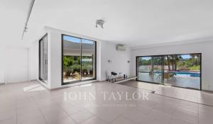 Sale Villa Santa Ponsa