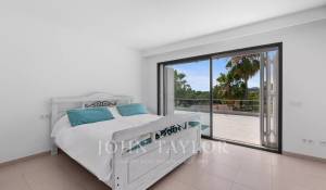 Sale Villa Santa Ponsa