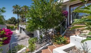 Sale Villa Santa Ponsa