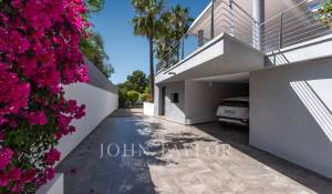 Sale Villa Santa Ponsa