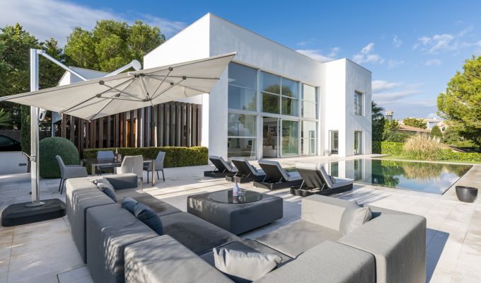 Sale Villa Santa Ponsa