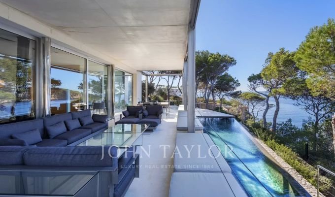 Sale Villa Santa Ponsa