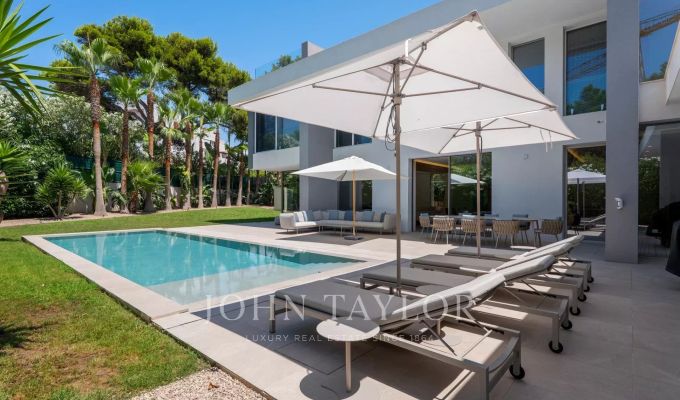 Sale Villa Santa Ponsa
