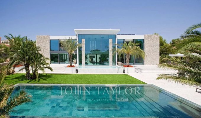 Sale Villa Santa Ponsa