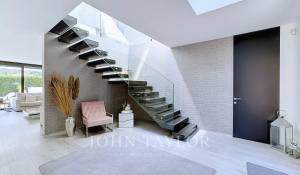 Sale Villa Saxon