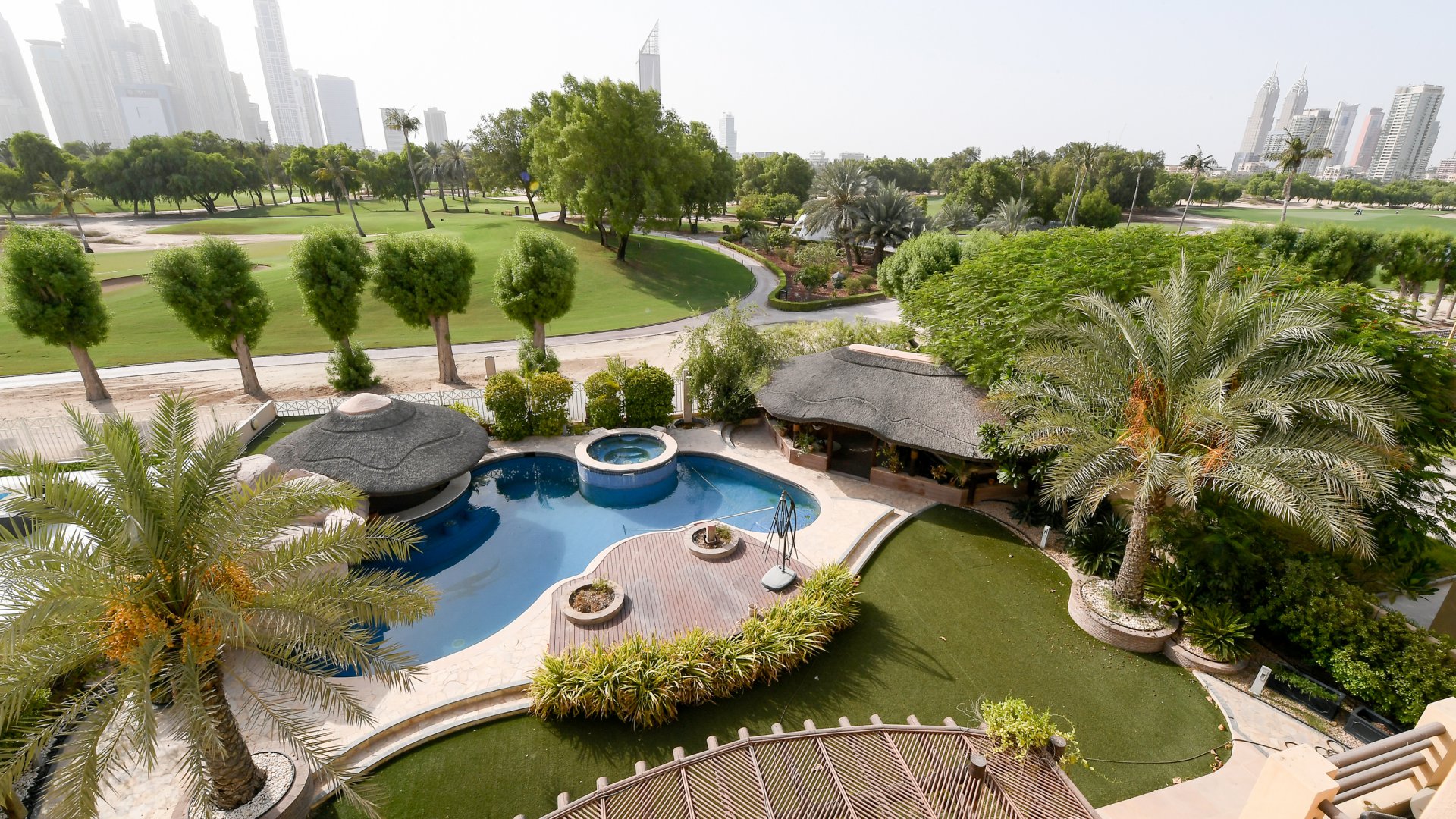 Ad Sale Villa The Lakes Hattan refV0047DU