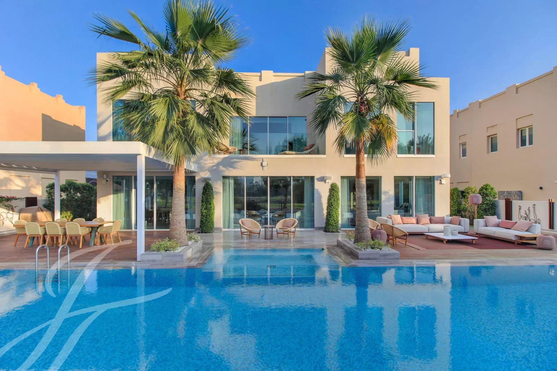 Ad Sale Villa The Lakes Hattan refV1958DU