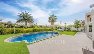 Sale Villa The Meadows