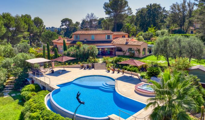 Sale Villa Valbonne