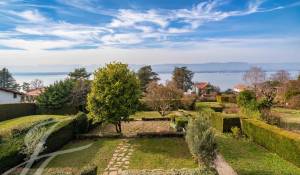 Sale Village house Anières