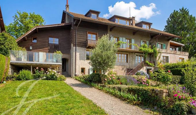 Sale Village house Anières