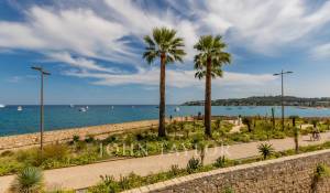 Sale Village house Antibes