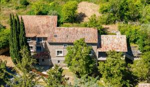 Sale Village house Bonnieux