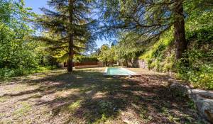 Sale Village house Bonnieux