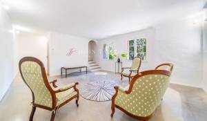 Sale Village house Bonnieux