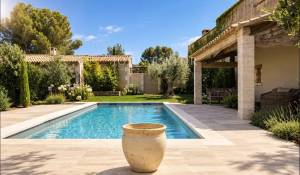 Sale Village house Eygalières