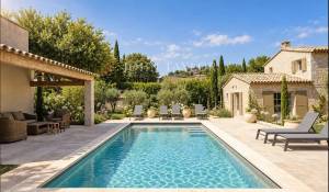 Sale Village house Eygalières