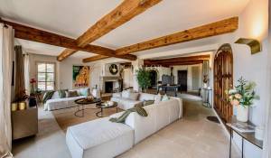 Sale Village house Gordes