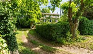 Sale Village house La Tour-d'Aigues
