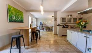 Sale Village house La Tour-d'Aigues